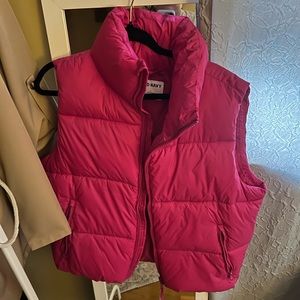 New with tags pink Old Navy puffer vest